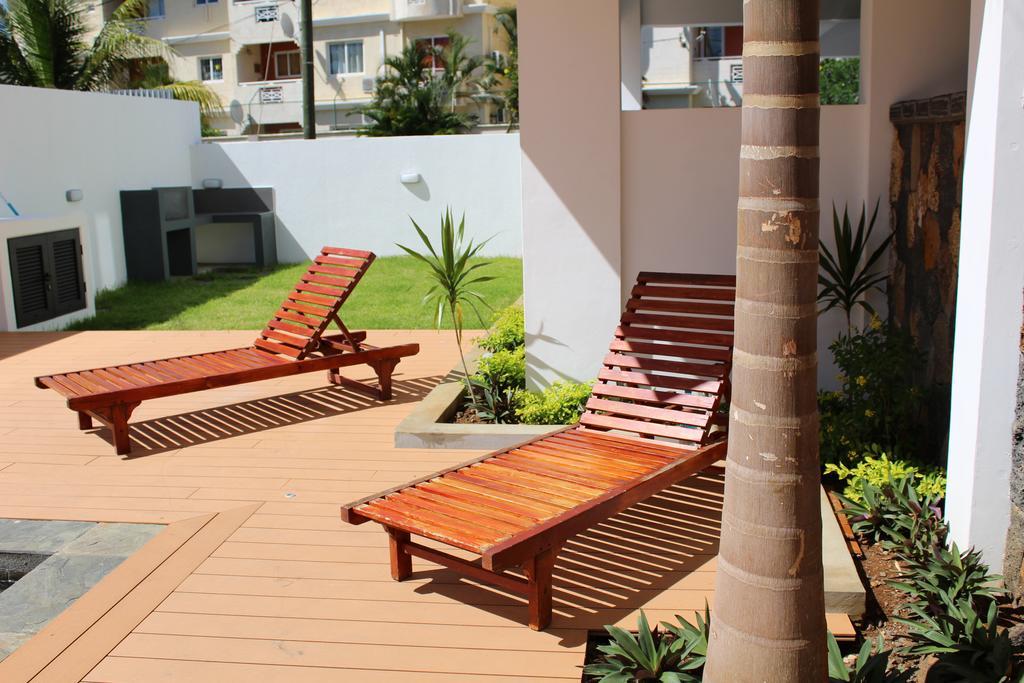 Flic En Flac Beach Penthouse Luaran gambar